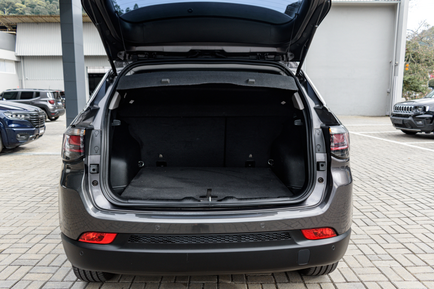 jeep compass 1.3 t270 turbo flex longitude at6.