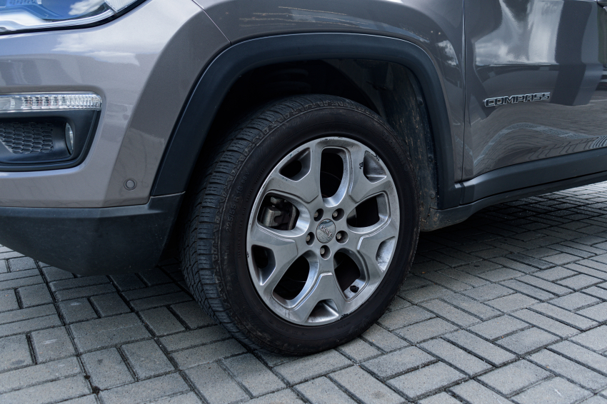 jeep compass 2.0 16v diesel longitude 4x4 automatico.