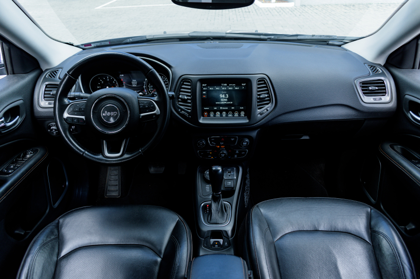 jeep compass 2.0 16v diesel longitude 4x4 automatico.