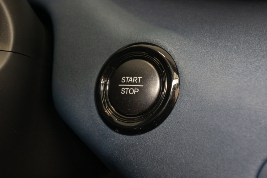 Carro BYD DOLPHIN MINI