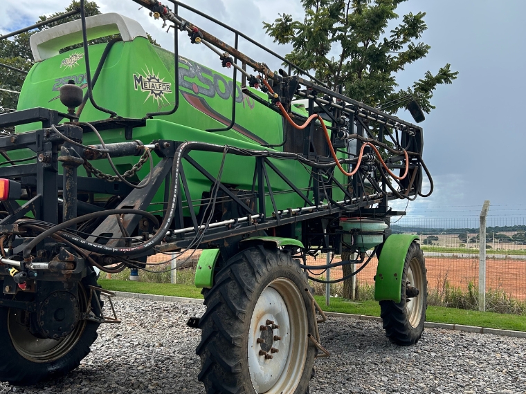 metalfor pulverizador 2.500 2500 diesel 1p automatico 20122