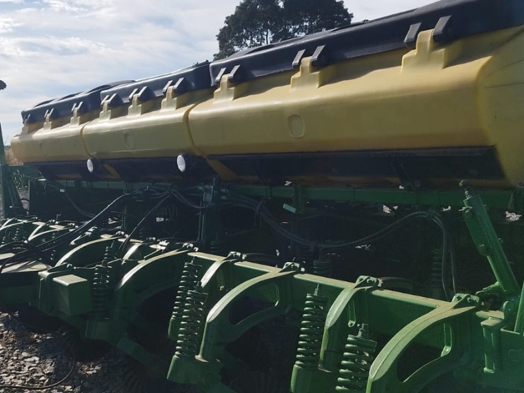 john deere plantadeira 2113 ano 2008 diesel 1p automatico4