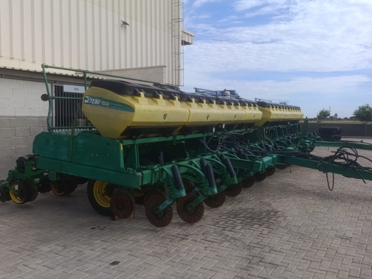 john deere plantadeira 2130-30l ano 2010 diesel 1p automatico6