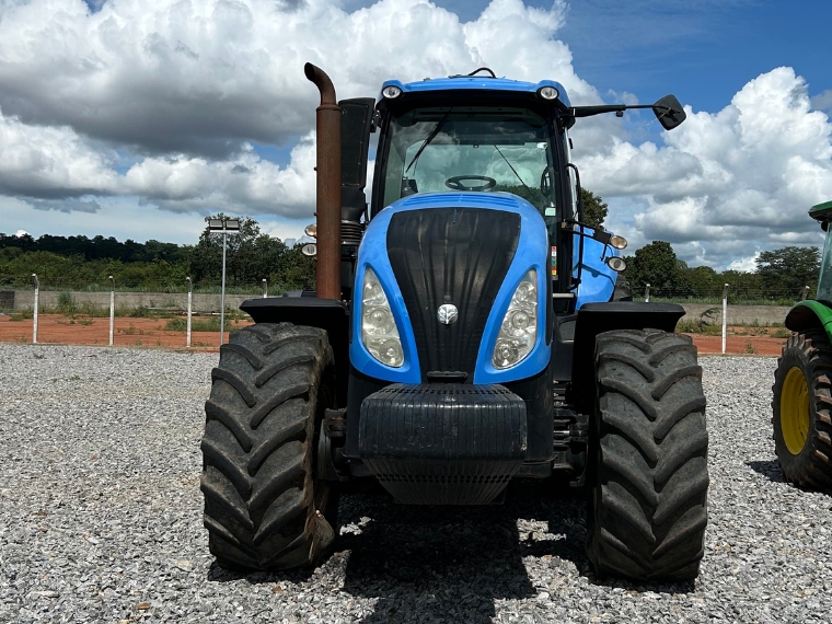 new holland trator t8 355 ano 2015 diesel 1p automatico1