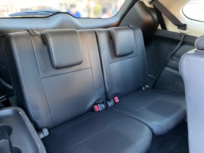 mitsubishi outlander 2.2 mivec di-d diesel hpe-s awd automatico 4p 2022
