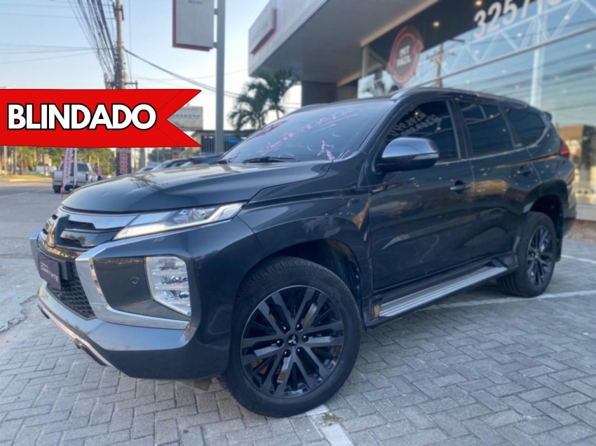 mitsubishi pajero sport 2.4 16v mivec turbo diesel legend awd automatico 4p 2024 mitsubishi pajero sport 2.4 16v mivec turbo diesel legend awd automatico 4p 2024