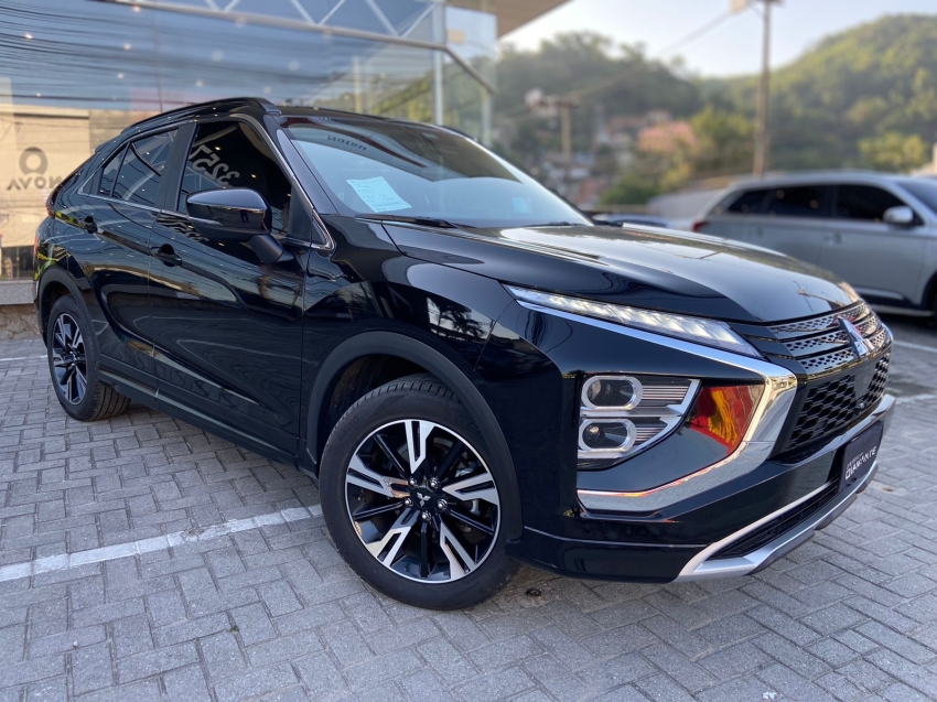 mitsubishi eclipse cross 1.5 mivec turbo gasolina hpe cvt 4p automatico 2024 mitsubishi eclipse cross 1.5 mivec turbo gasolina hpe cvt 4p automatico 2024