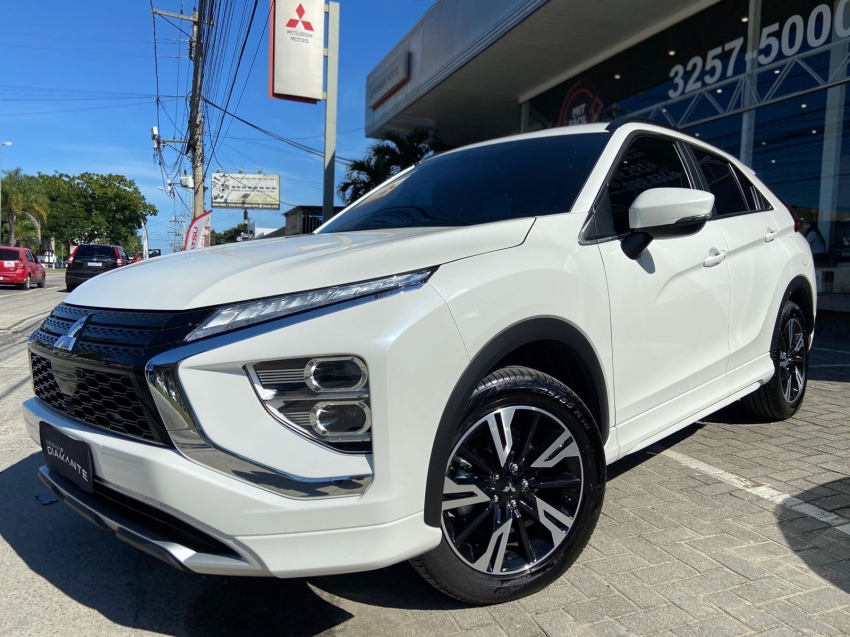 mitsubishi eclipse cross 1.5 mivec turbo gasolina hpe cvt 4p automatico 2025 mitsubishi eclipse cross 1.5 mivec turbo gasolina hpe cvt 4p automatico 2025