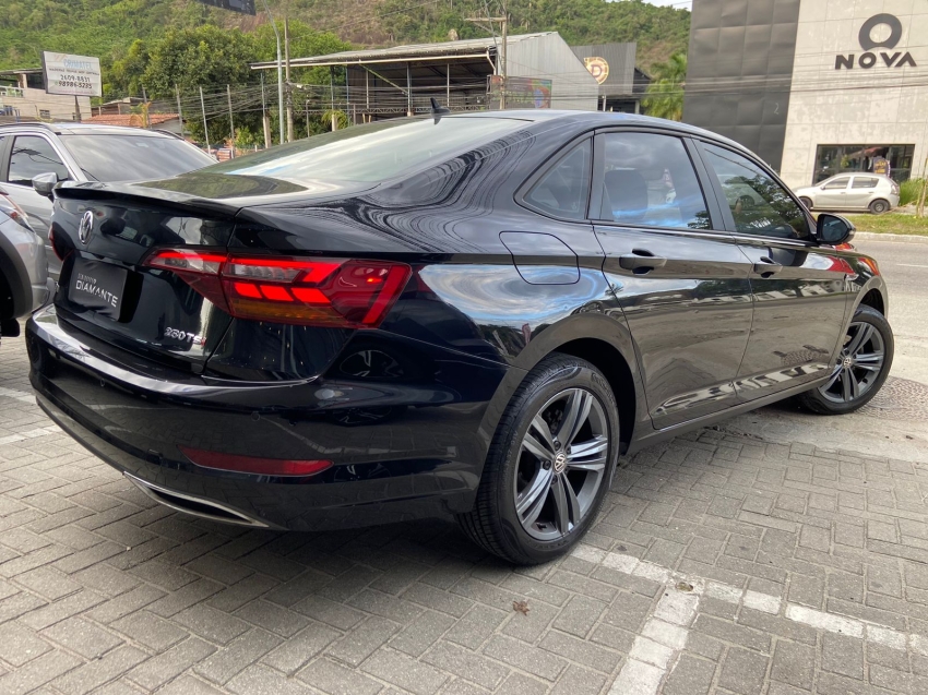 volkswagen jetta 1.4 250 tsi total flex r-line tiptronic 4p automatico 2019