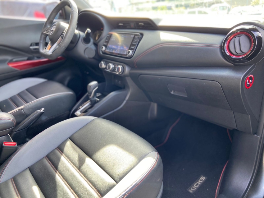 nissan kicks 1.6 16v flexstart xplay xtronic flex 4p automatico 2023