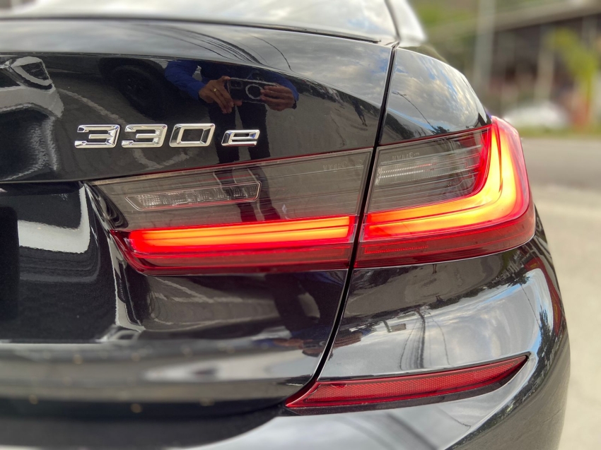 bmw 330e 2.0 16v turbo hibrido m sport automatico 4p 2022