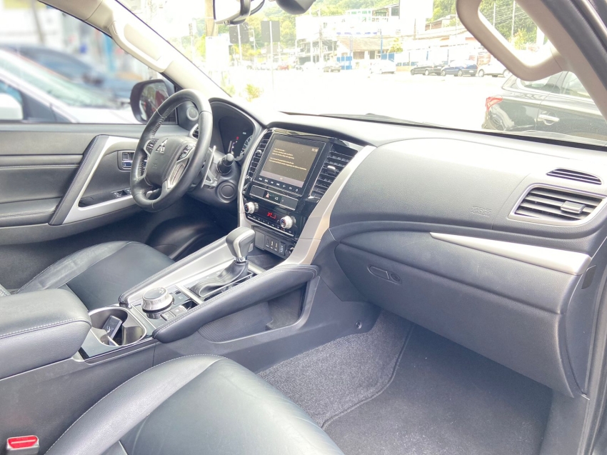 mitsubishi pajero sport 2.4 16v mivec turbo diesel hpe-s awd automatico 4p 2023