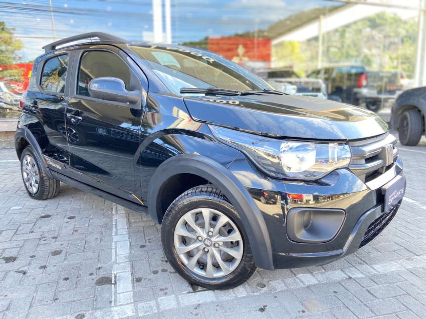 fiat mobi 1.0 evo flex trekking manual 4p 2024