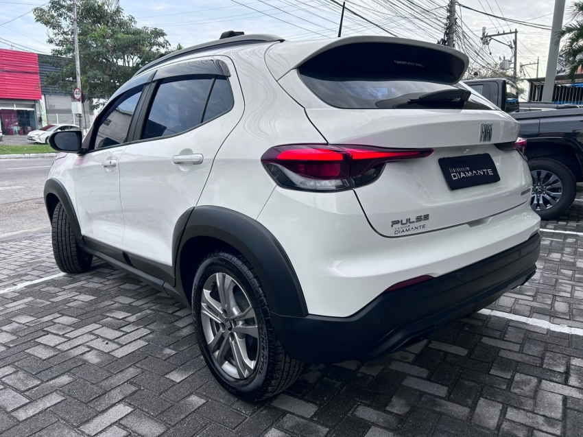 fiat pulse 1.0 turbo 200 flex drive cvt 5p automatico 202213