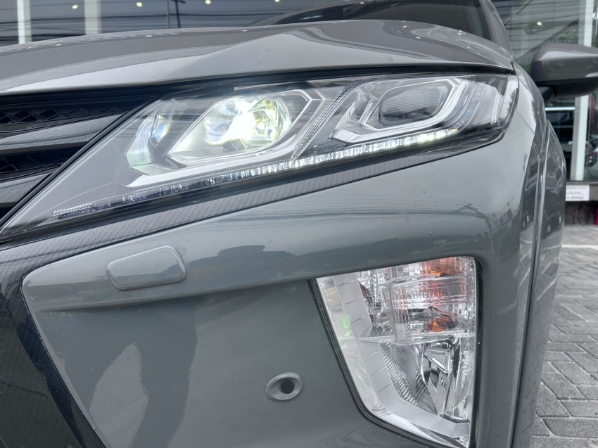 mitsubishi eclipse cross 1.5 mivec turbo gasolina hpe-s sport cvt 4p automatico 20223