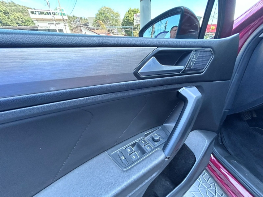 volkswagen tiguan 1.4 250 tsi total flex allspace comfortline tiptronic 4p automatico 2018