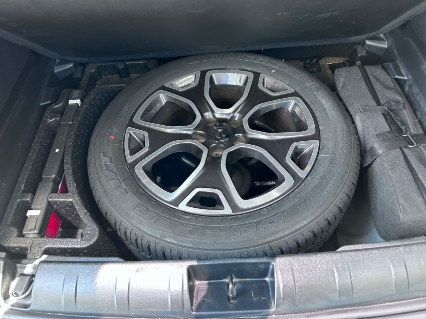 jeep renegade 2.0 16v turbo diesel longitude 4p 4x4 automatico 201810