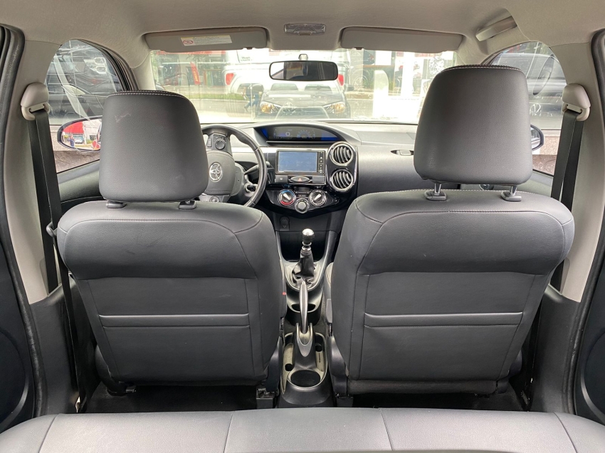 toyota etios cross 1.5 16v flex 4p manual 201712
