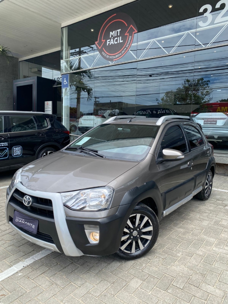 toyota etios cross 1.5 16v flex 4p manual 20171