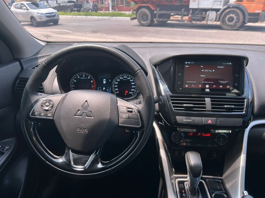 mitsubishi eclipse cross 1.5 mivec turbo gasolina gls cvt 4p automatico 20243