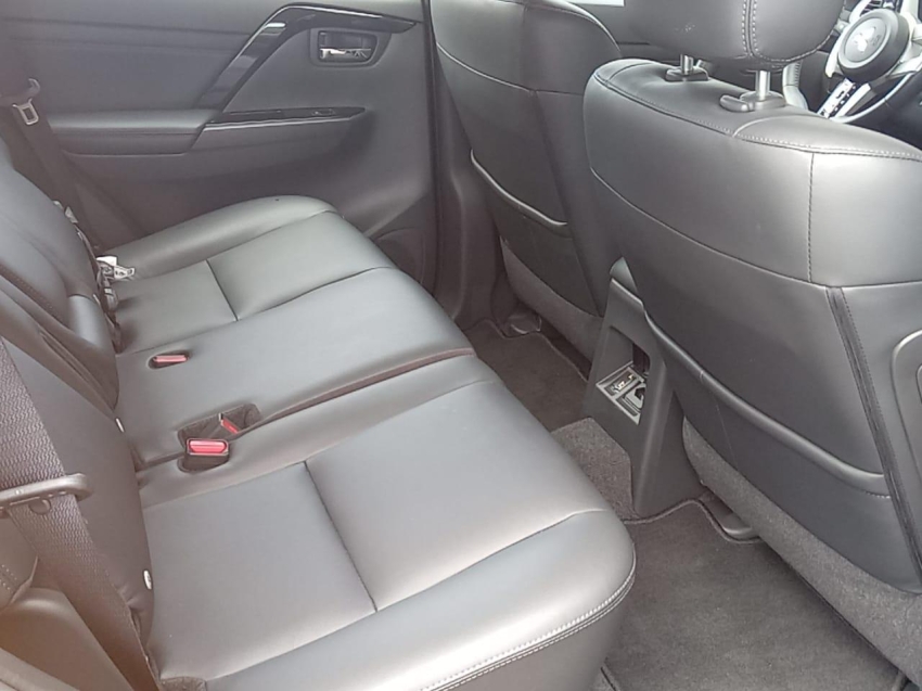 mitsubishi pajero sport 2.4 16v mivec turbo diesel legend awd automatico 4p 20257