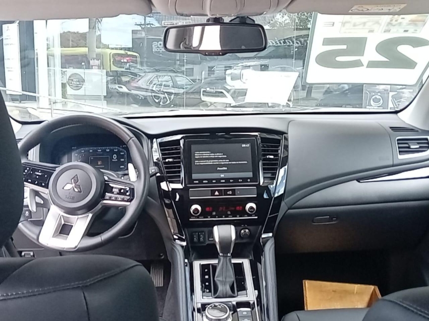 mitsubishi pajero sport 2.4 16v mivec turbo diesel legend awd automatico 4p 20256