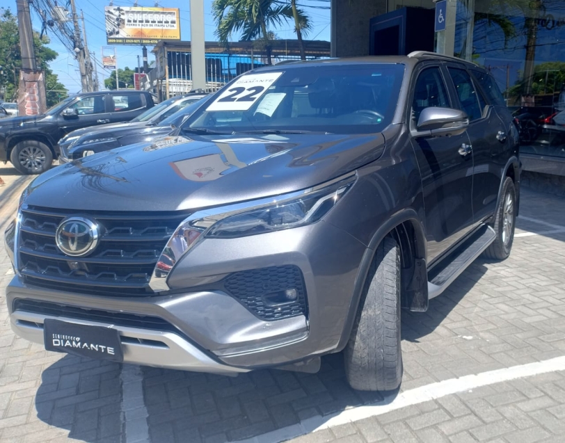 toyota hilux sw4 2.8 d-4d turbo diesel srx 7l 4x4 automatico 4p 20221