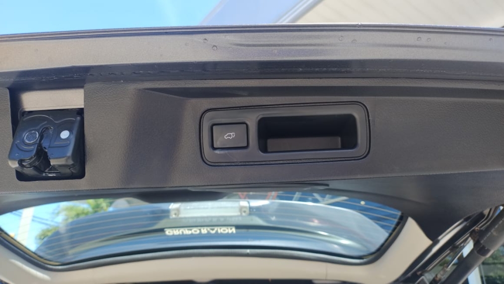 toyota hilux sw4 2.8 d-4d turbo diesel srx 7l 4x4 automatico 4p 202212