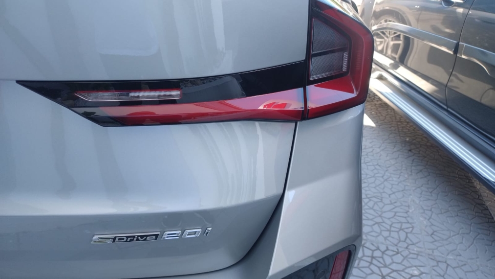 bmw x1 2.0 16v turbo gasolina sdrive20i m sport steptronic 4p automatico 202616