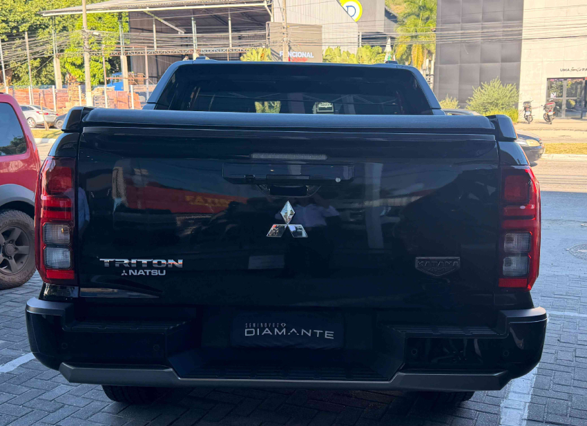 mitsubishi triton 2.4 biturbo diesel cd katana 4x4 automatico 4p 20268