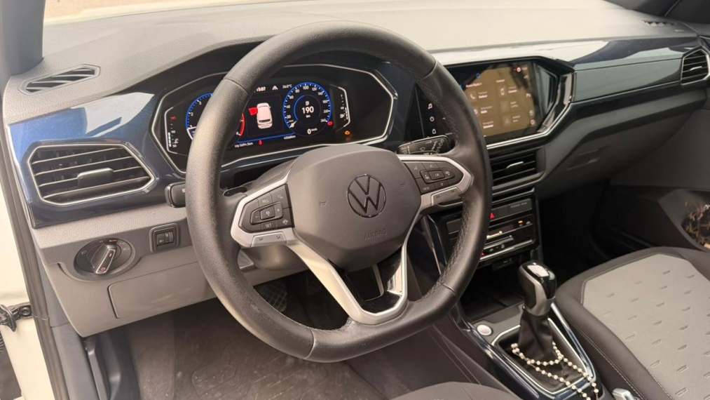 volkswagen t-cross 1.0 200 tsi total flex comfortline automatico 4p 20223