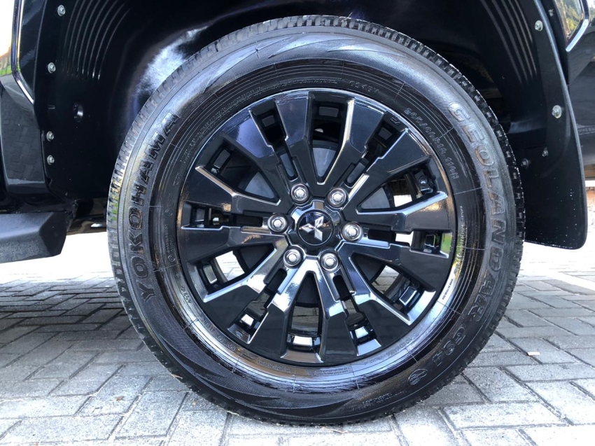 mitsubishi triton 2.4 biturbo diesel cd katana 4x4 automatico 4p 20269