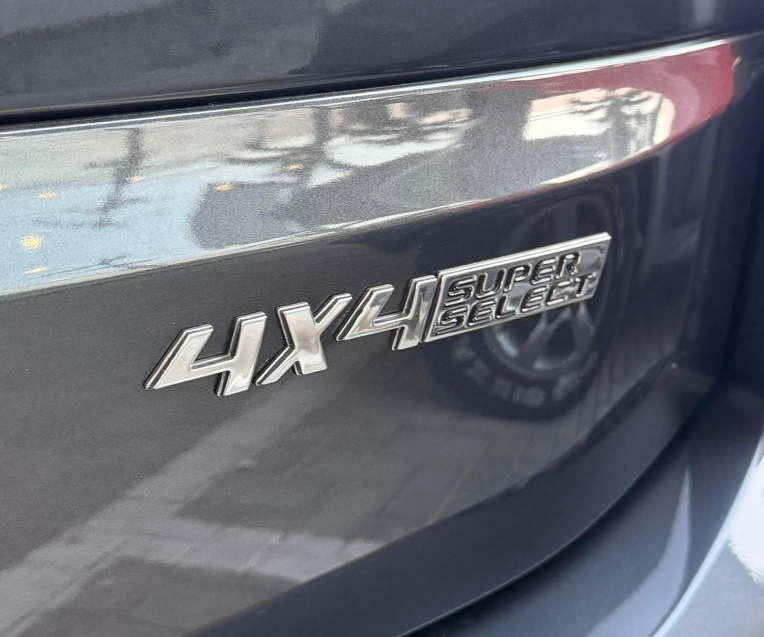 mitsubishi pajero sport 2.4 16v mivec turbo diesel legend awd automatico 4p 202510