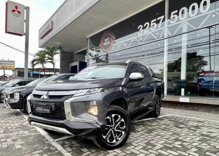 mitsubishi l200 triton 2.4 16v turbo diesel sport hpe cd 4p 4x4 automatico 20234