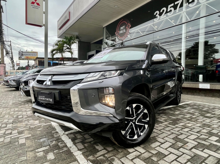 mitsubishi l200 triton 2.4 16v turbo diesel sport hpe cd 4p 4x4 automatico 20231