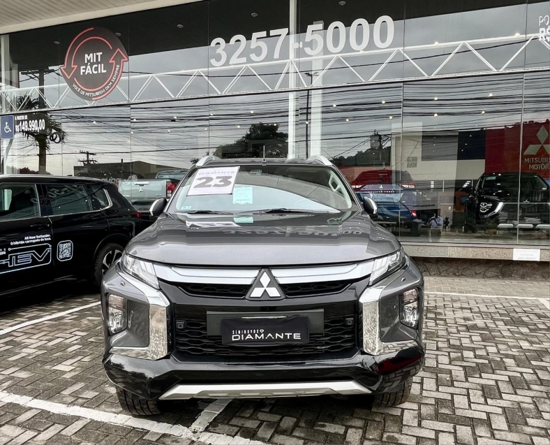 mitsubishi l200 triton 2.4 16v turbo diesel sport hpe cd 4p 4x4 automatico 20236