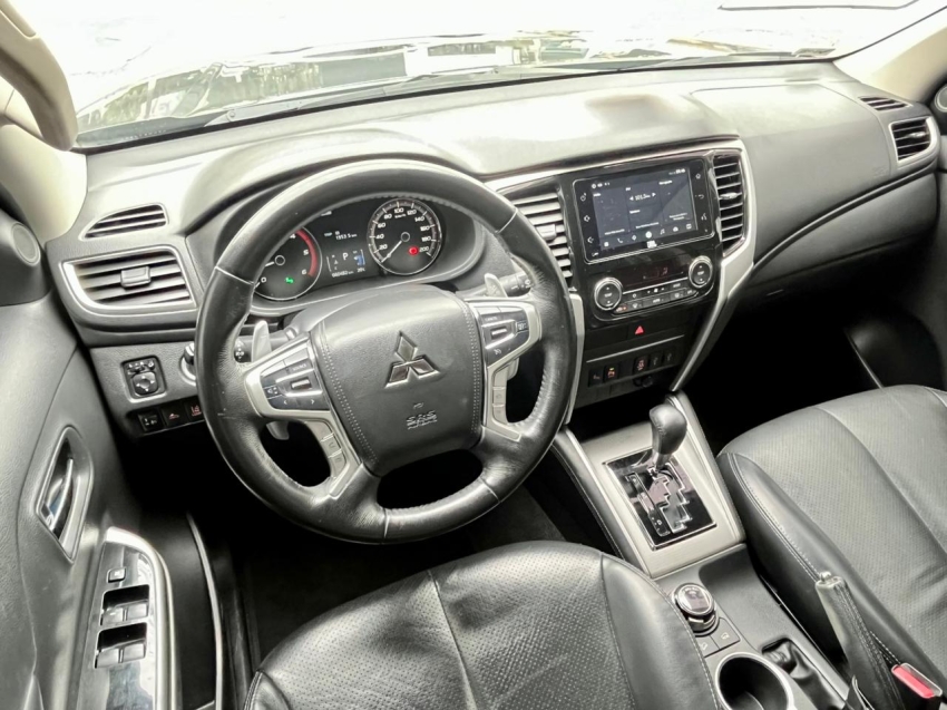 mitsubishi l200 triton 2.4 16v turbo diesel sport hpe cd 4p 4x4 automatico 20238
