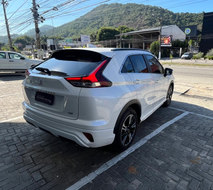 mitsubishi eclipse cross 1.5 mivec turbo gasolina hpe cvt 4p automatico 202613
