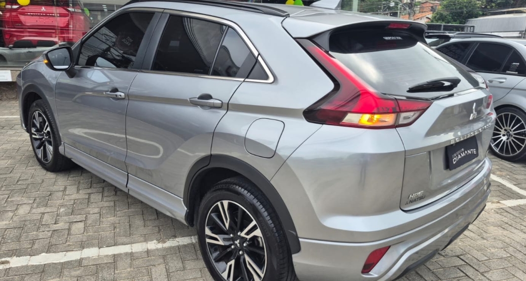 mitsubishi eclipse cross 1.5 mivec turbo gasolina hpe cvt 4p automatico 202612
