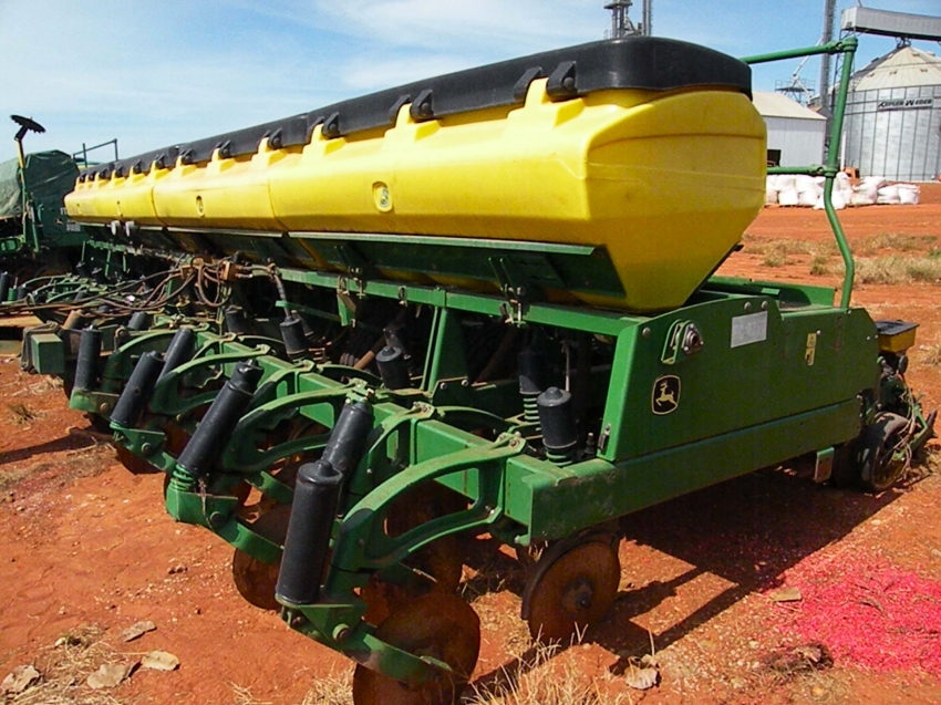 plantadeira john deere 2117