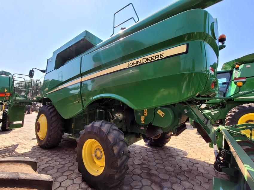 john deere colheitadeira s550