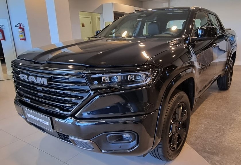 ram rampage 2.0 turbo flex laramie 4x4 automatico 2.2 4p 2027