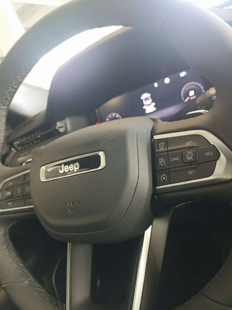 jeep compass 2.0 hurricane 4 turbo gasolina blackhawk at9 1.3 4p automatico 2025 jeep compass 2.0 hurricane 4 turbo gasolina blackhawk at9 1.3 4p automatico 2025