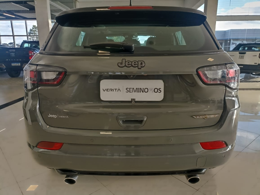jeep compass 2.0 hurricane 4 turbo gasolina blackhawk at9 1.3 4p automatico 2025 jeep compass 2.0 hurricane 4 turbo gasolina blackhawk at9 1.3 4p automatico 2025