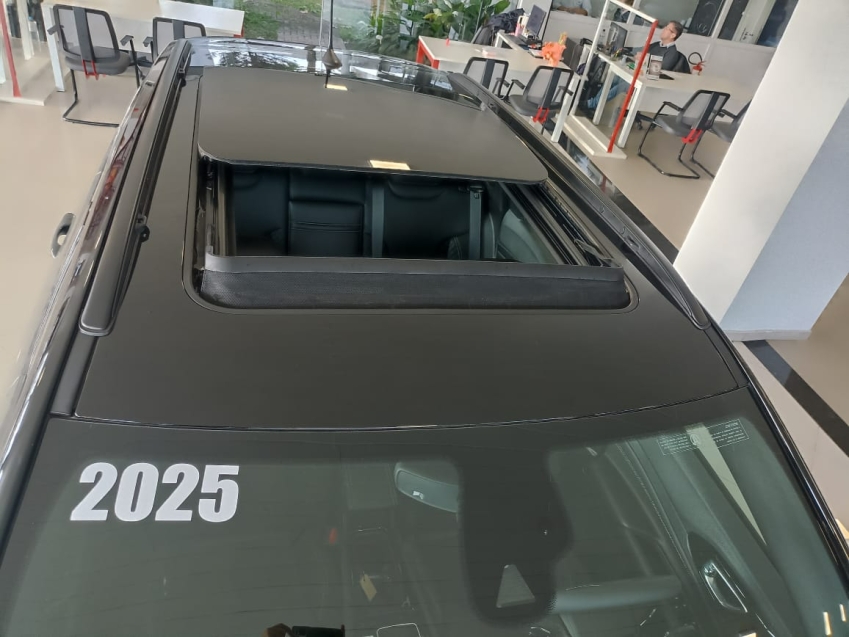 jeep compass 2.0 hurricane 4 turbo gasolina blackhawk at9 1.3 4p automatico 2025 jeep compass 2.0 hurricane 4 turbo gasolina blackhawk at9 1.3 4p automatico 2025