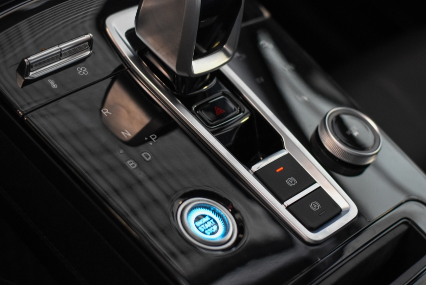 caoa chery tiggo 8 pro 1.6 tgdi gasolina dct 4p automatico 20256