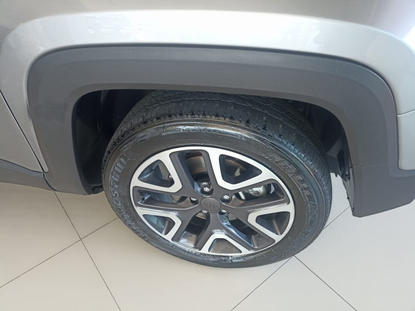 jeep renegade 1.8 16v flex longitude 4p automatico 202112