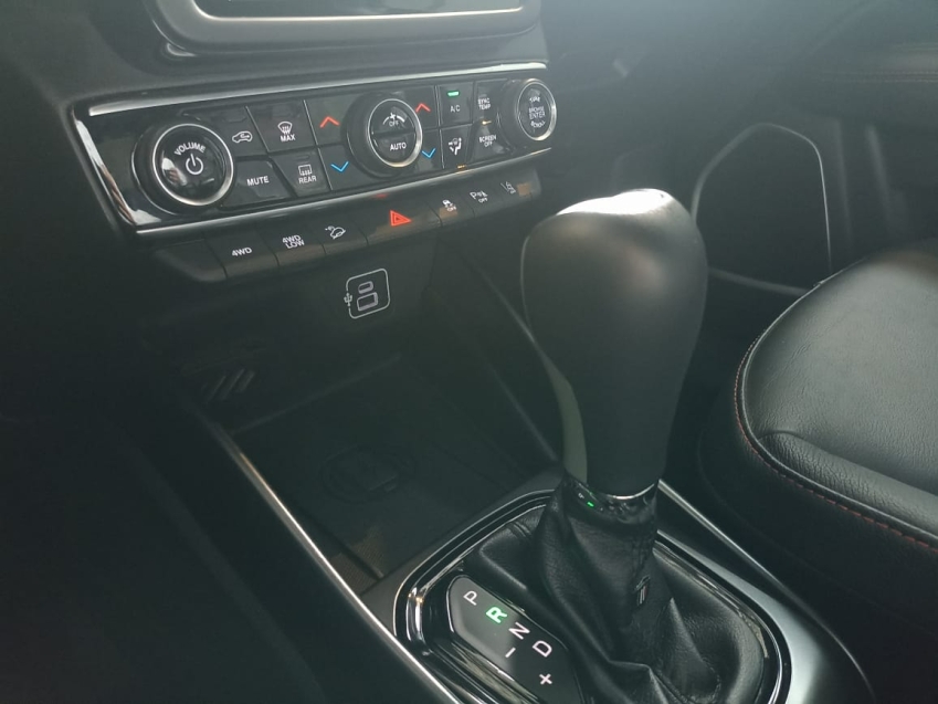 fiat toro 2.0 16v turbo diesel ultra 4wd at9 2.2 4p automatico 20249