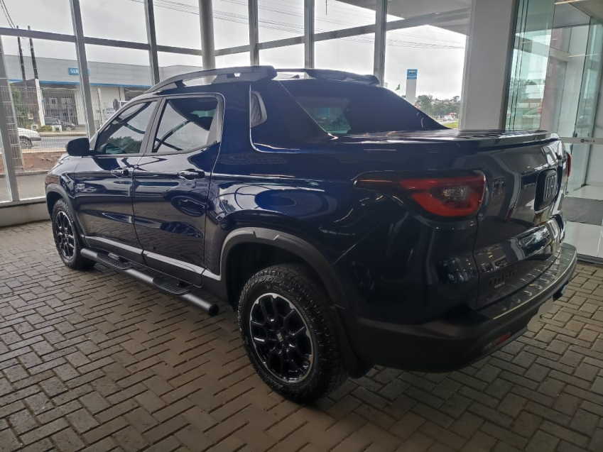 fiat toro 2.0 16v turbo diesel ultra 4wd at9 2.2 4p automatico 20243