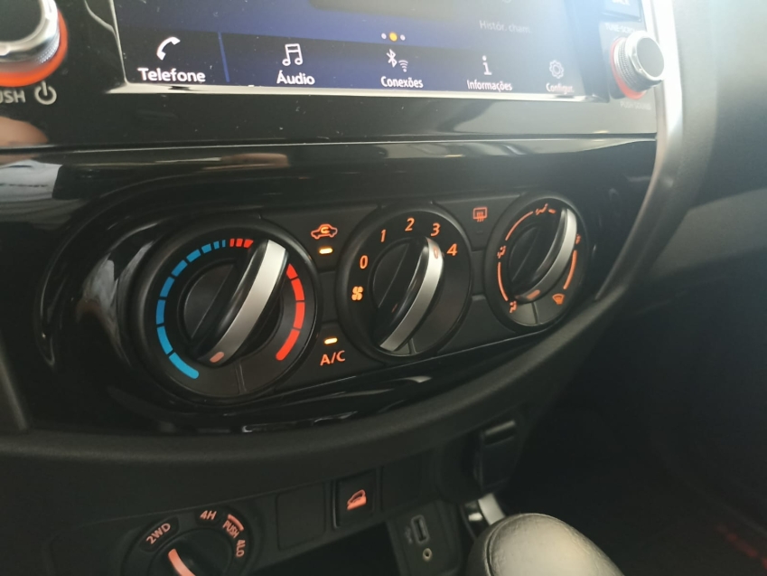 nissan frontier 2.3 16v turbo diesel attack cd 4x4 automatico 4p 202410